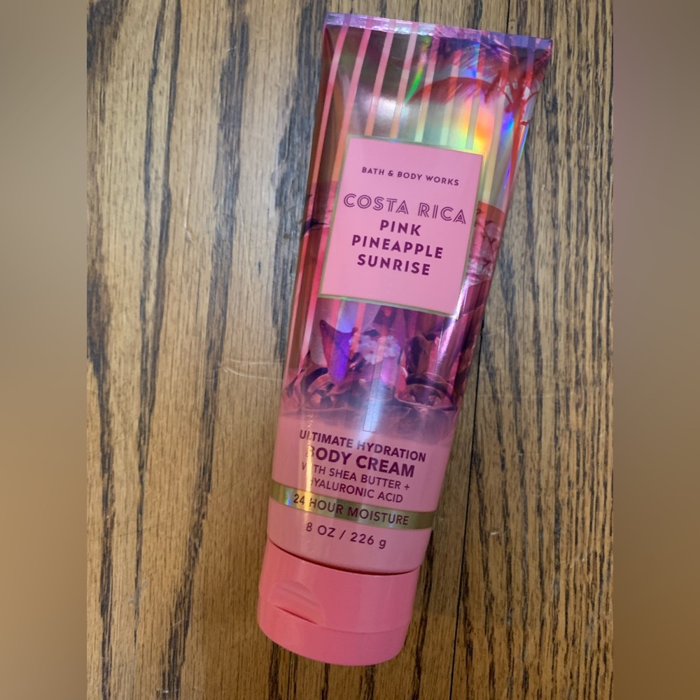 Bath & Body Works Pink Pineapple Sunrise Body Cream